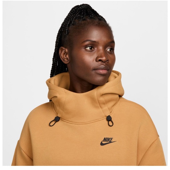 Nike Women’s Tech Fleece Oversized Hoodie in Flax Sz XL NWT - Picture 5 of 12